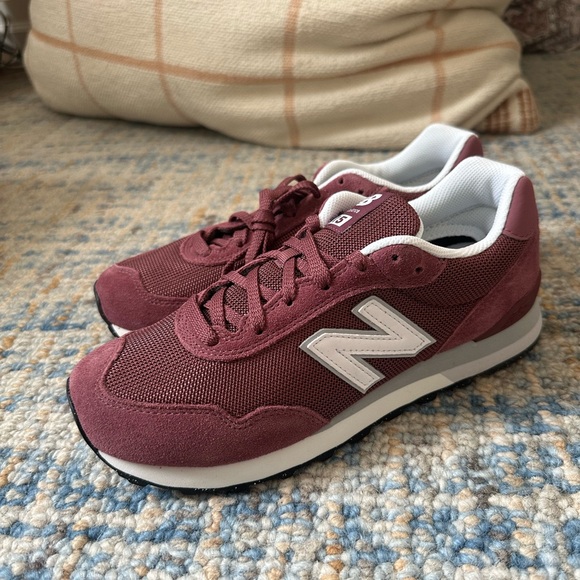 New Balance Maroon and White Sneakers - Picture 4 of 8